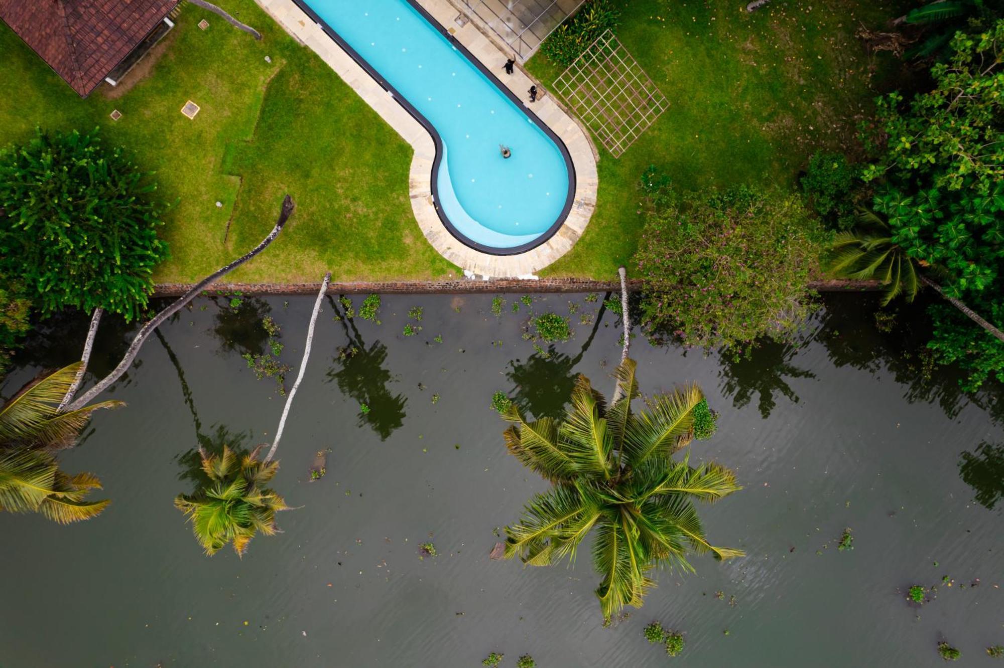 Cranganor History Cafe & Riverside Chateau North Paravur Bagian luar foto