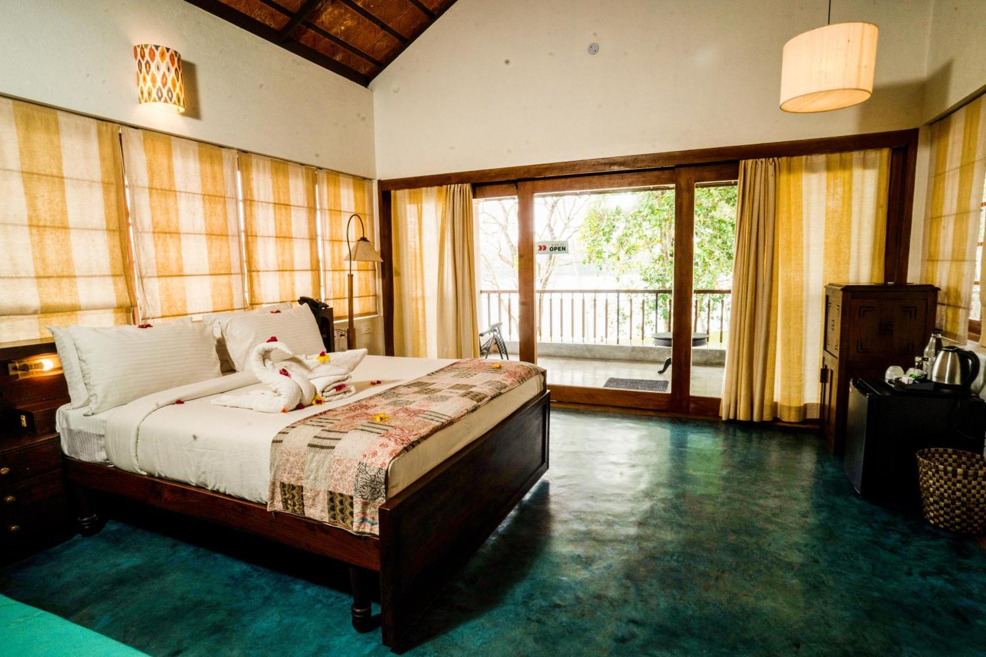 Cranganor History Cafe & Riverside Chateau North Paravur Bagian luar foto