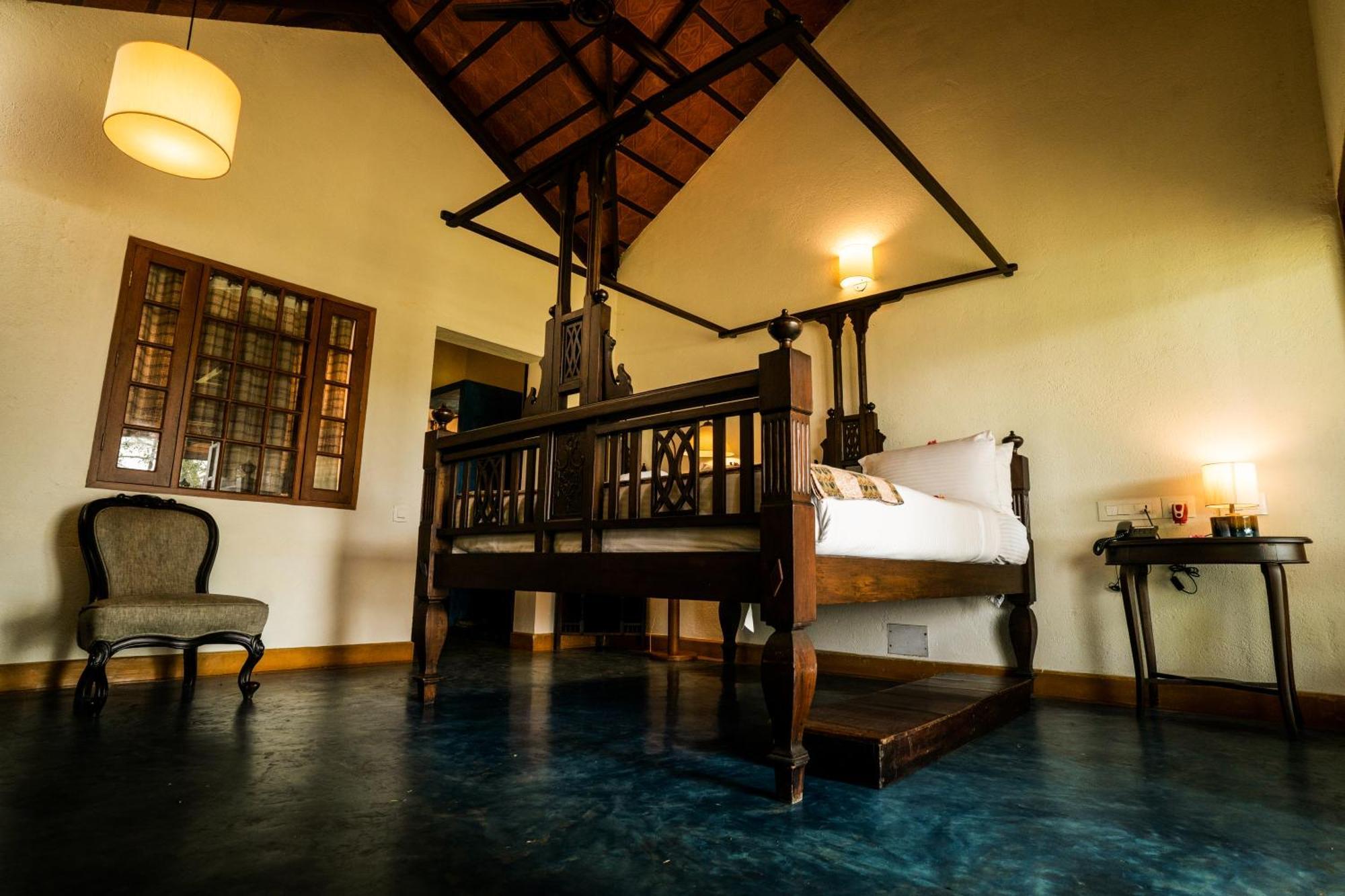 Cranganor History Cafe & Riverside Chateau North Paravur Bagian luar foto