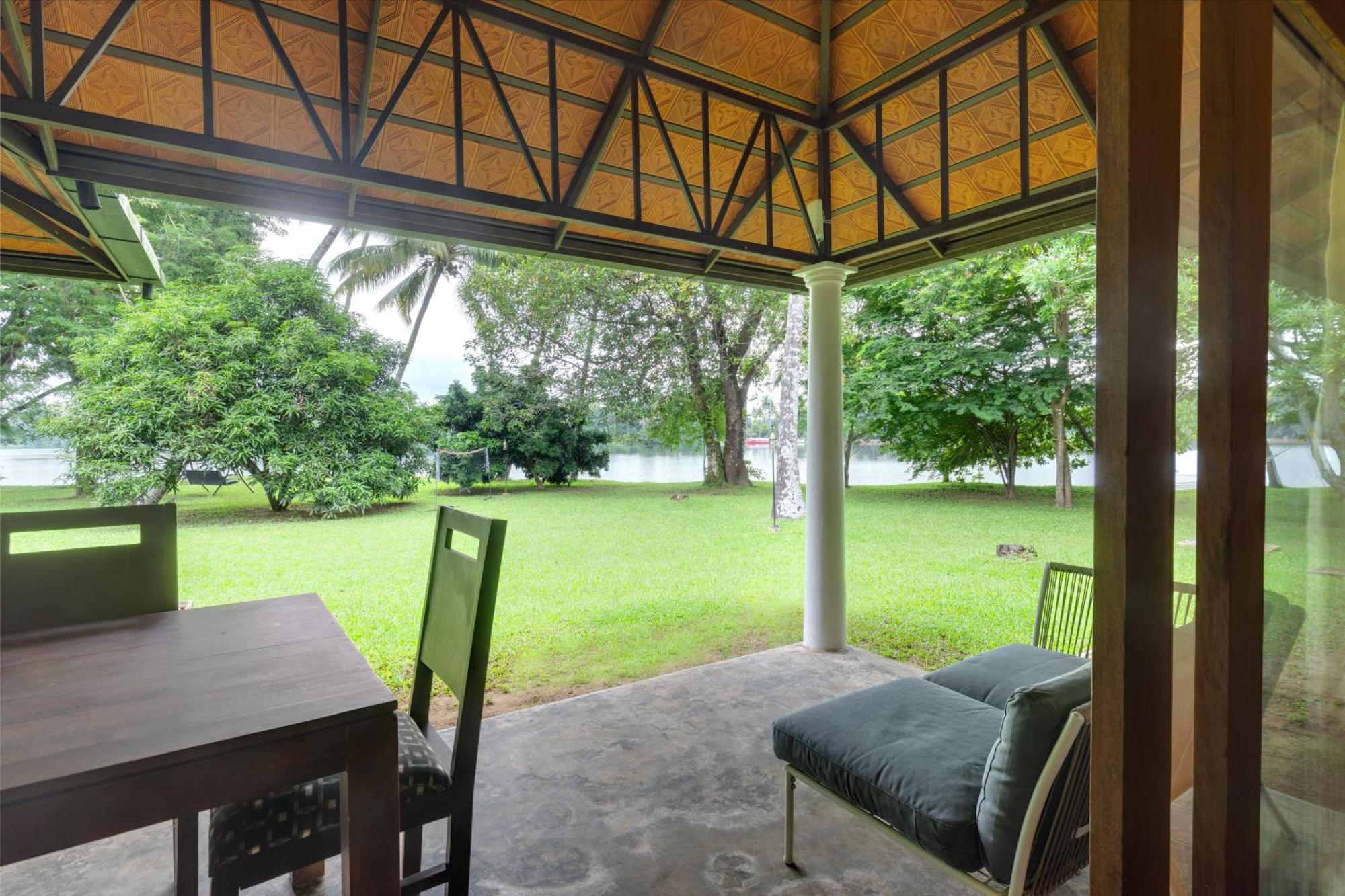 Cranganor History Cafe & Riverside Chateau North Paravur Bagian luar foto